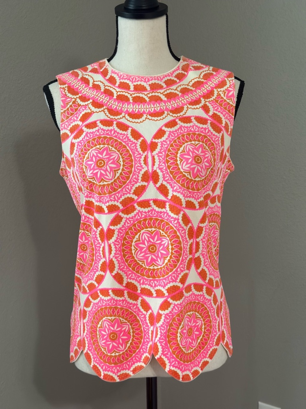 Vintage Lord & Taylor Cream and Pink Floral Knit Shell